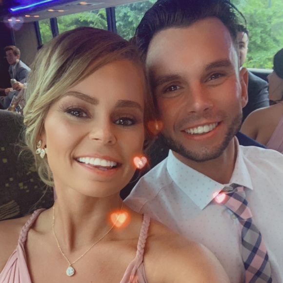 Meet your Posher, Ashley - Picture 3 of 7